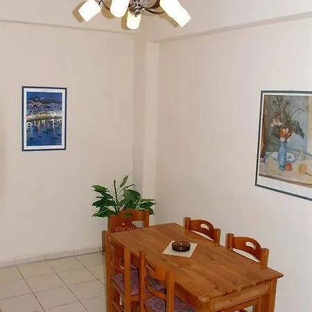 Stefanos Apartamento